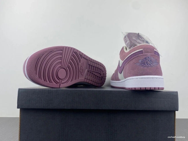 Jordan Air (W) Unity Low DR8057-500 1 0719